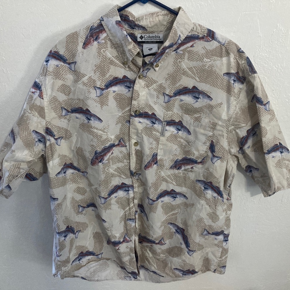 Vintage Columbia Mens Fish Printed Short Sleeve Button Shirt Size XL 30L x 24W